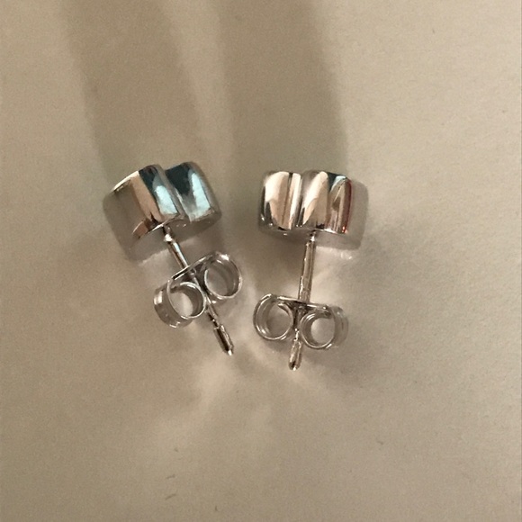 Silver and Blue Heart Earrings - Picture 4 of 4